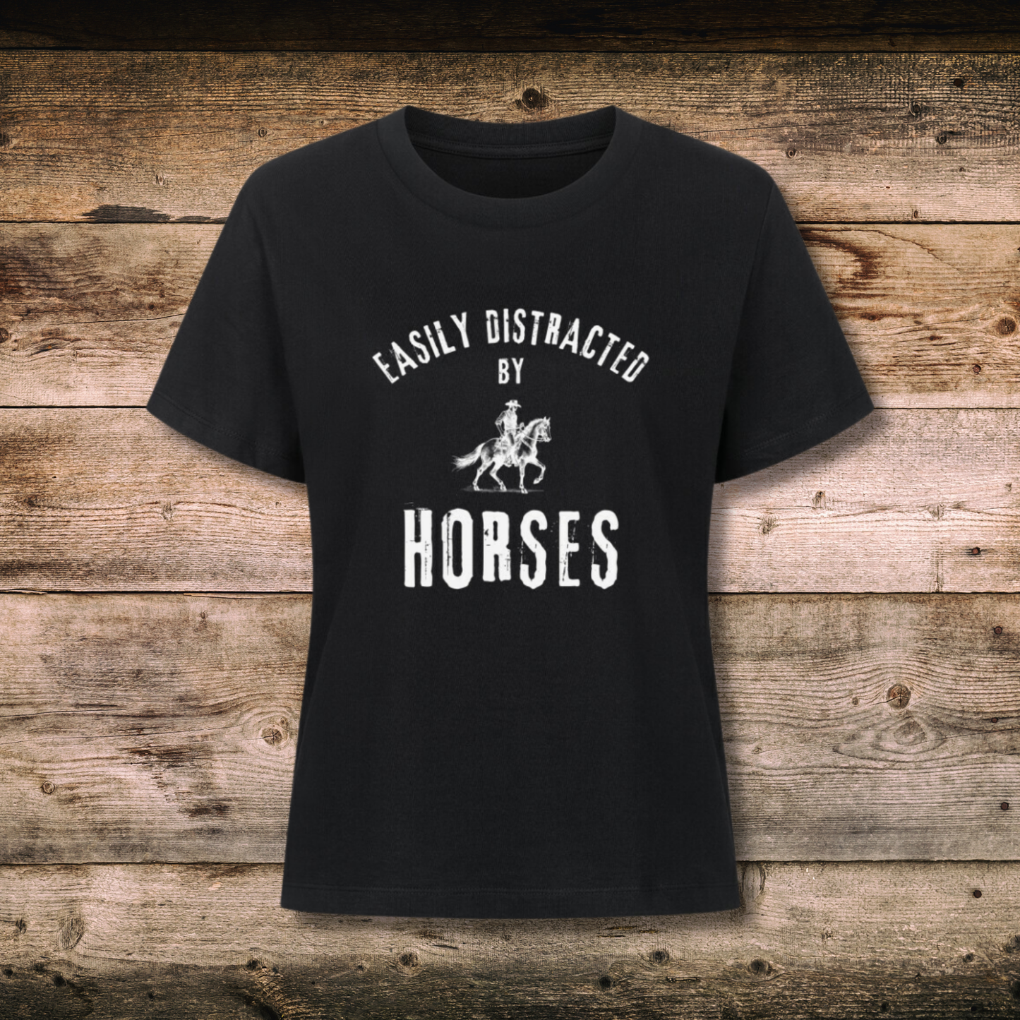 Fitted BIO-Shirt mit Spruch EASILY DISTRACTED in Schwarz