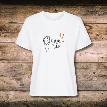 Fitted BIO-Damen-Shirt mit Spruch DREAM TEAM in Weiß auf Holz