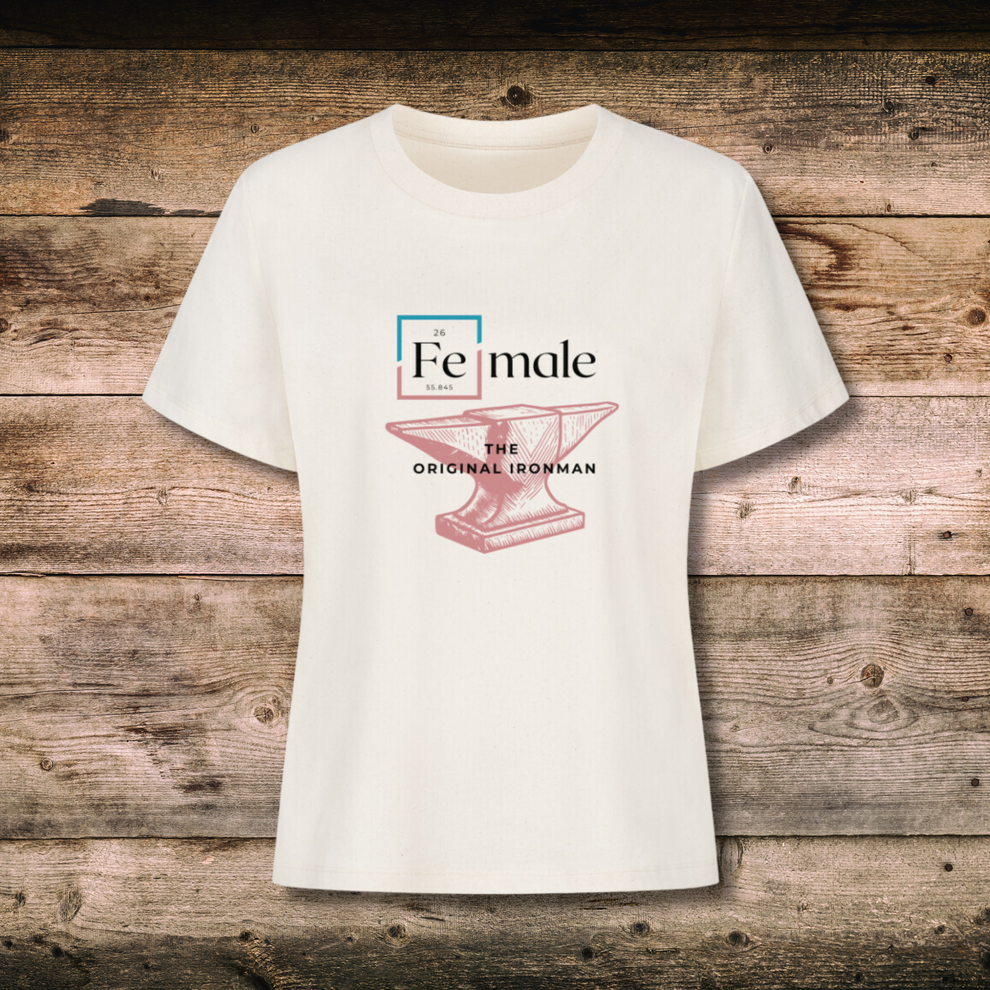 Fitted BIO-Shirt mit Spruch FEMALE in Natural auf Holz