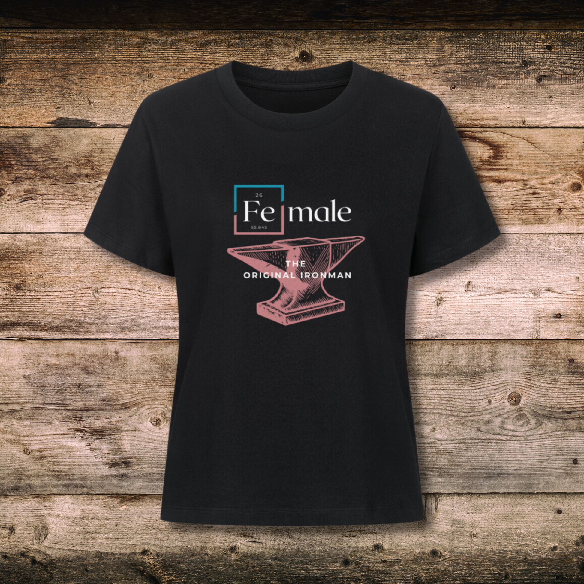Fitted BIO-Shirt mit Spruch FEMALE in Schwarz auf Holz