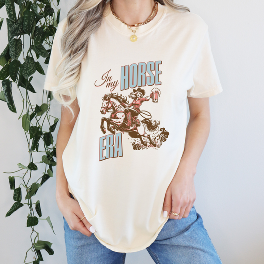 Mockup - Oversized Damen-Shirt HORSE ERA in Natural