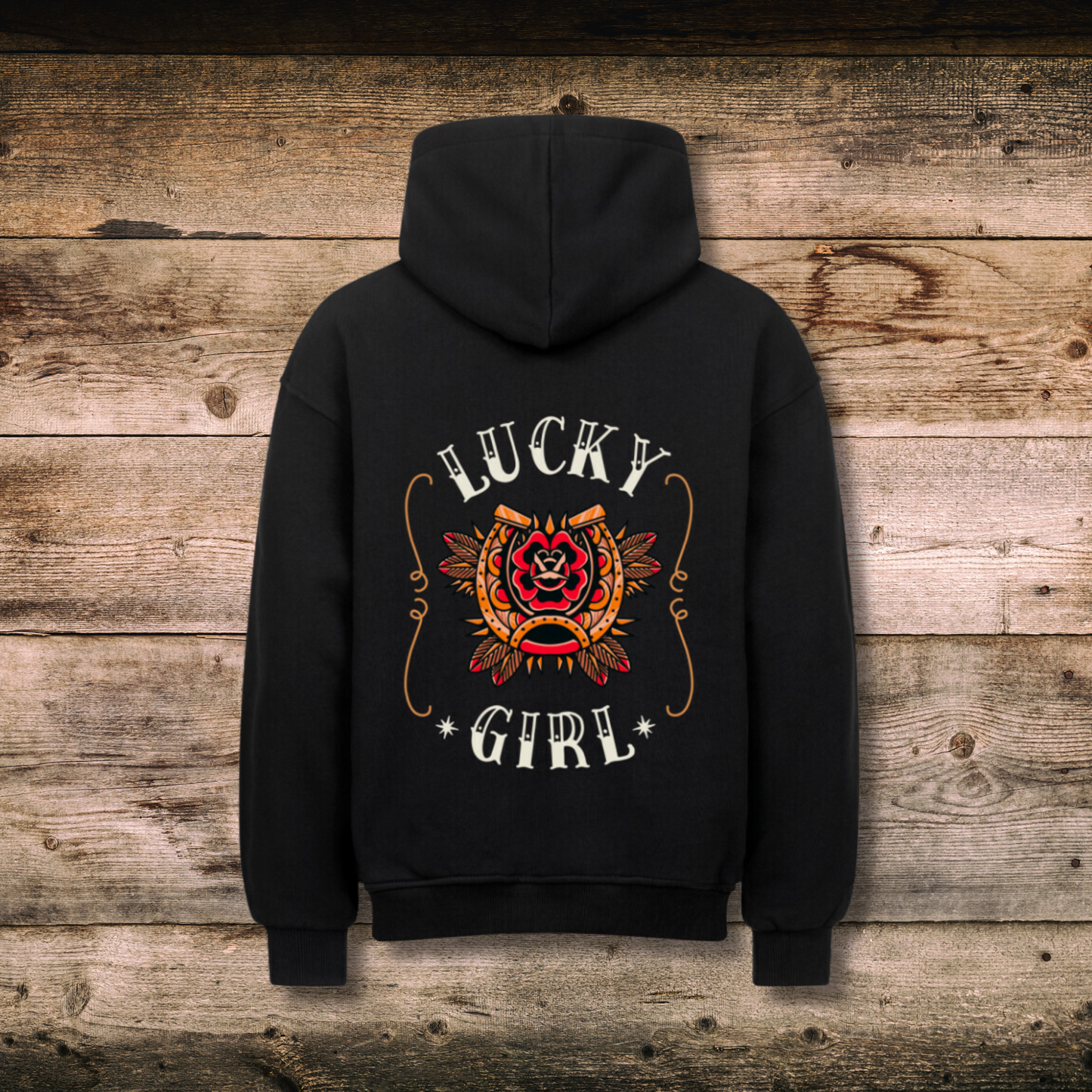 Oversized Damen-Hoodie LUCKY GIRL in Schwarz hinten auf Holz