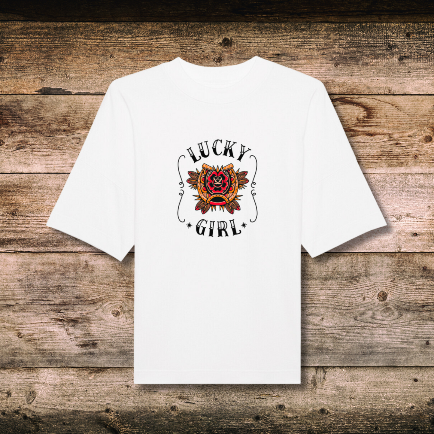 Oversized Damen-Shirt LUCKY GIRL in Weiss auf Holz