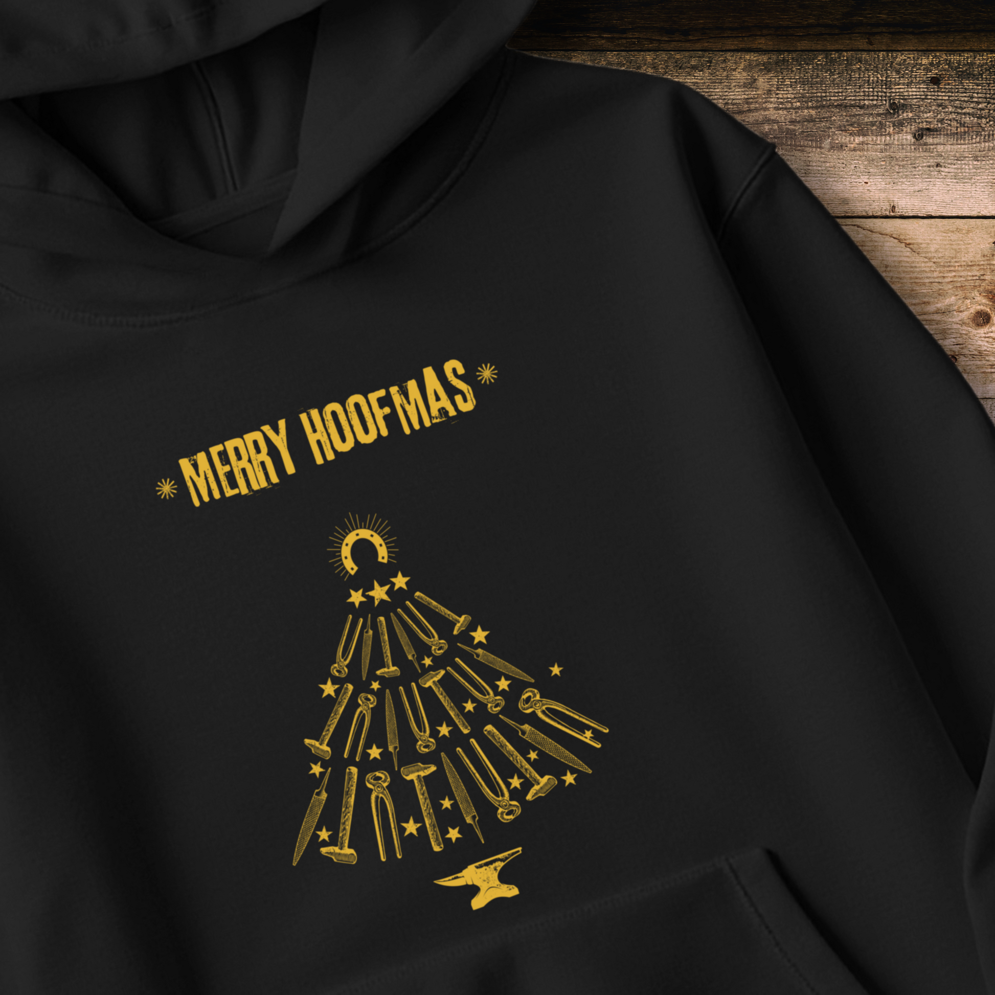Oversized Hoodie MERRY HOOFMAS in Schwarz - closeup